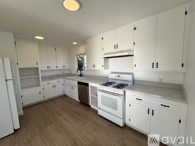 3627 29th Street 2 Beds Single Family Home for Rent - Photo gallery 3
