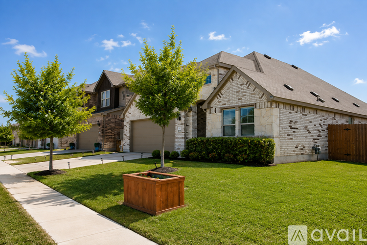 633 Oleander Loop 4 Beds Single Family Home for Rent - Photo gallery 2