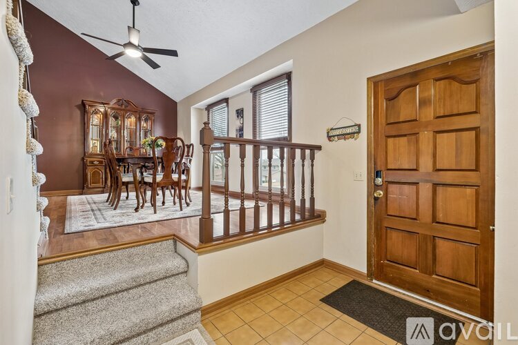 12910 South 29th Place 4 Beds Single Family Home for Rent - Photo gallery 4