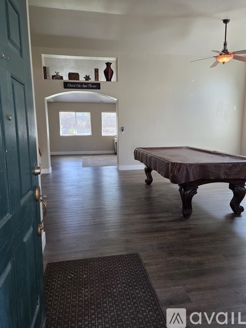 9512 Conda Way 3 Beds Single Family Home for Rent - Photo gallery 3