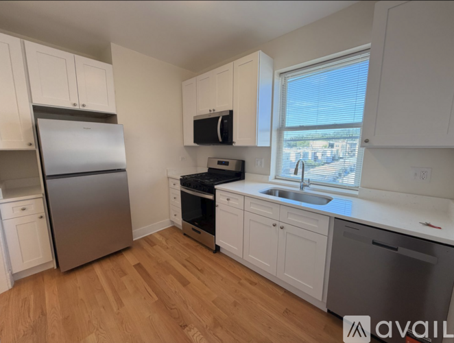 4906 N St Louis Ave 2 Beds Apartment for Rent - Photo gallery 2