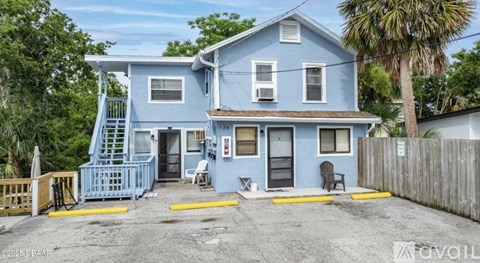 139 S Halifax Ave 2 Beds Apartment for Rent