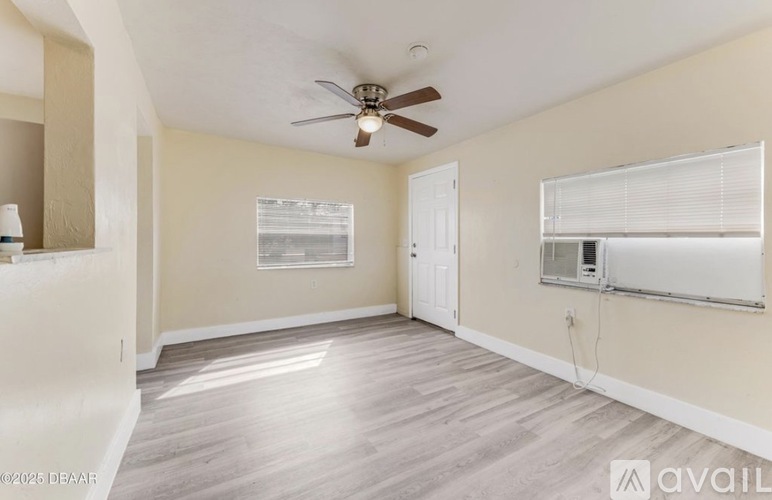 139 S Halifax Ave 2 Beds Apartment for Rent - Photo gallery 4