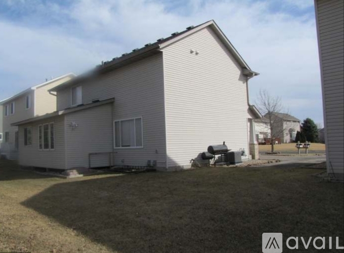 1624 Philipp Way 4 Beds Single Family Home for Rent - Photo gallery 4
