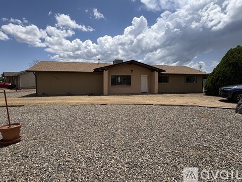 8195 E Yavapai Rd 3 Beds Apartment for Rent
