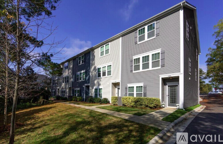 1028 Sharon Towns Drive 4 Beds Single Family Home for Rent - Photo gallery 2