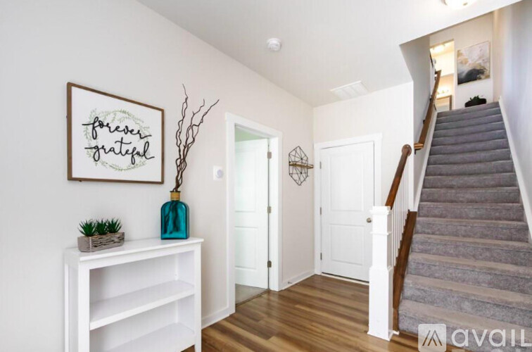 1028 Sharon Towns Drive 4 Beds Single Family Home for Rent - Photo gallery 5