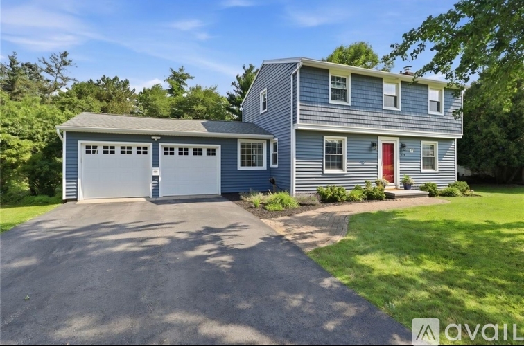 224 Warren Avenue 3 Beds Single Family Home for Rent - Photo gallery 2