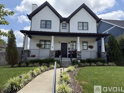 1021 Cheatham Place 4 Beds Apartment for Rent