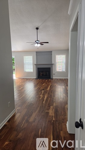 670 Riverside Walk Crossing NE 3 Beds Single Family Home for Rent - Photo gallery 4