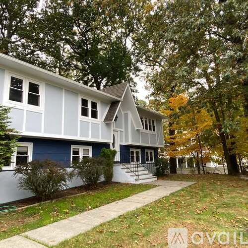 25 Cottage Place 4 Beds Single Family Home for Rent - Photo gallery 2