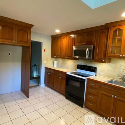 25 Cottage Place 4 Beds Single Family Home for Rent - Photo gallery 4
