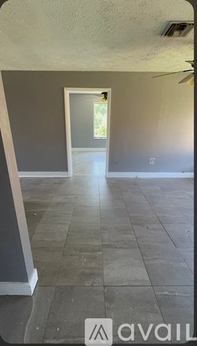 6111 Pierce St 3 Beds Apartment for Rent