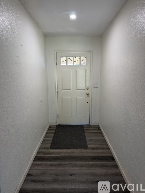 6307 North State Street 3 Beds Single Family Home for Rent - Photo gallery 3