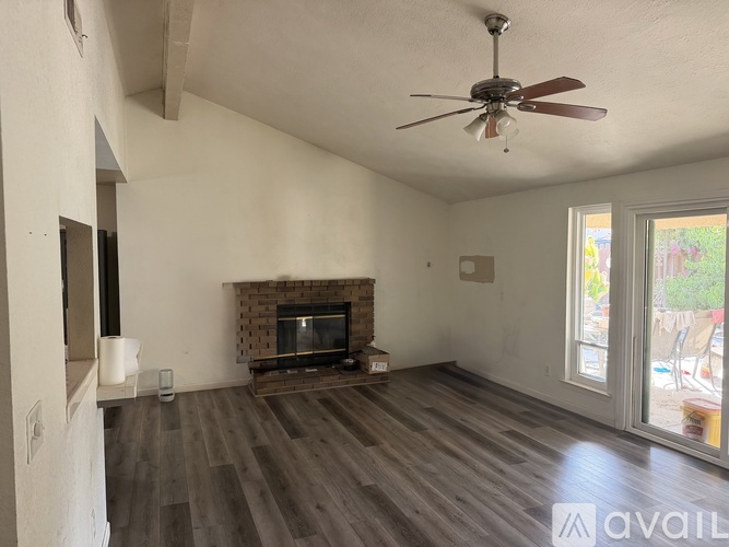 6307 North State Street 3 Beds Single Family Home for Rent - Photo gallery 5
