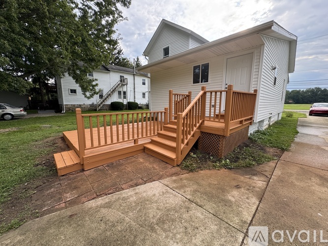 213 N Lake St 4 Beds Single Family Home for Rent - Photo gallery 3