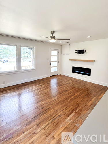510 North Lewis Street 3 Beds Single Family Home for Rent - Photo gallery 3