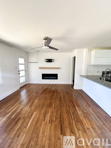 510 North Lewis Street 3 Beds Single Family Home for Rent - Photo gallery 4