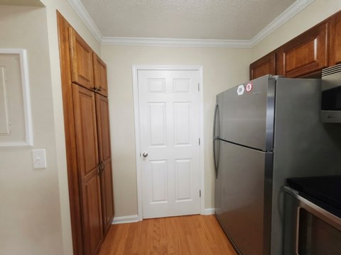 701 2 Beds Apartment for Rent