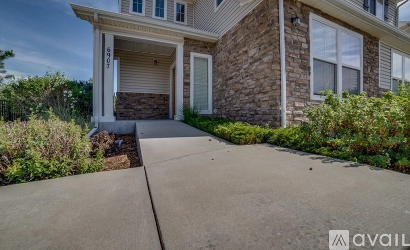 6907 White Sand Pt 3 Beds Single Family Home for Rent - Photo gallery 3