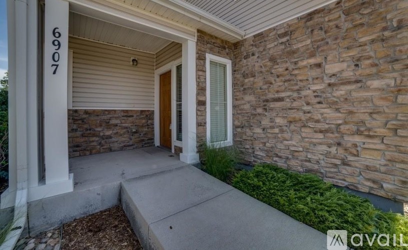 6907 White Sand Pt 3 Beds Single Family Home for Rent - Photo gallery 4