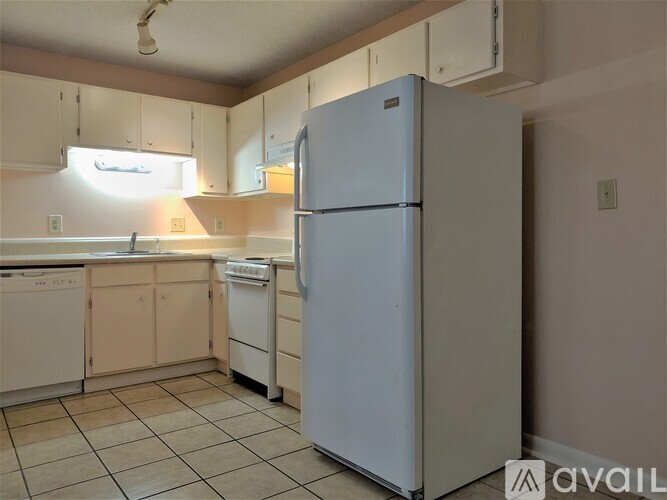 6218 Frontage Road 1 Apartment for Rent - Photo gallery 2