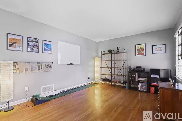 2805 Middleham Court 3 Beds Single Family Home for Rent - Photo gallery 3