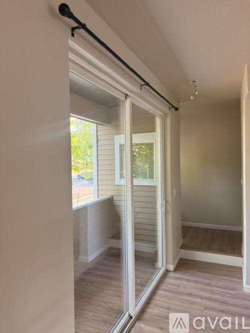 19141 Southwest Zoe Lane 3 Beds Single Family Home for Rent - Photo gallery 5