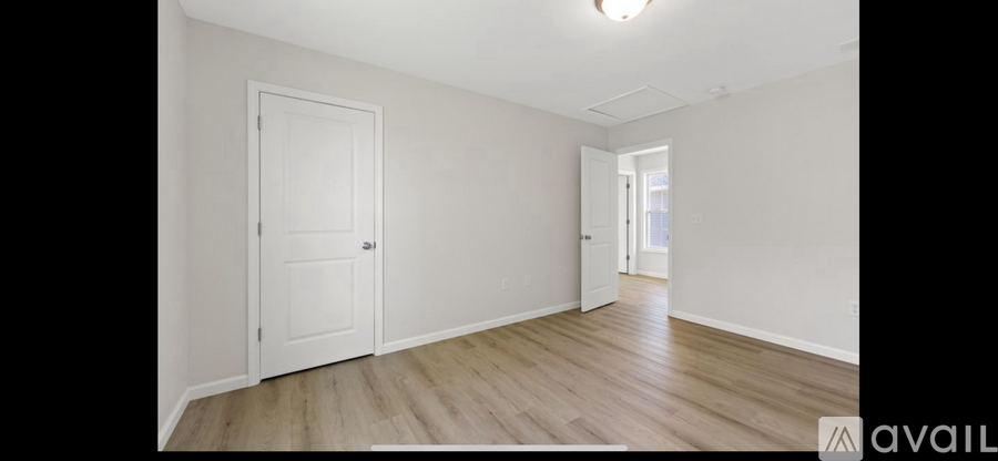 275 Broadway Street 2 Beds Apartment for Rent - Photo gallery 4
