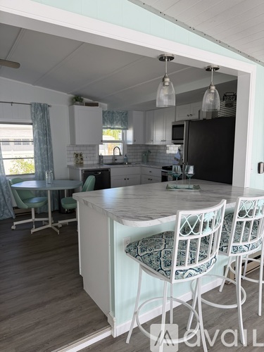 104 50th Ave. Drive W 2 Beds Single Family Home for Rent - Photo gallery 4