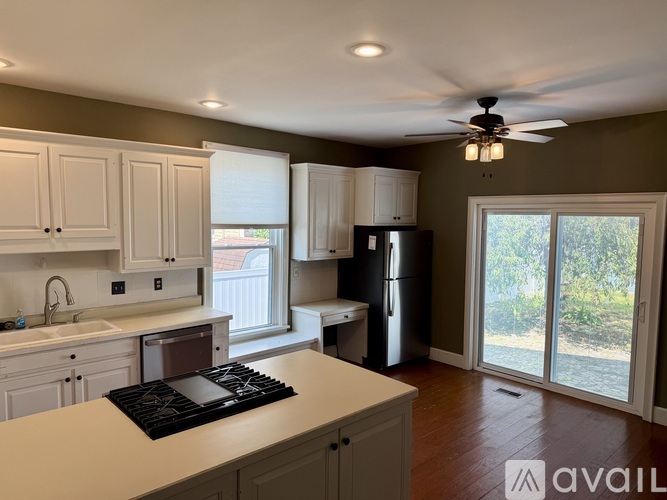 162 W Mound St 3 Beds Apartment for Rent - Photo gallery 3