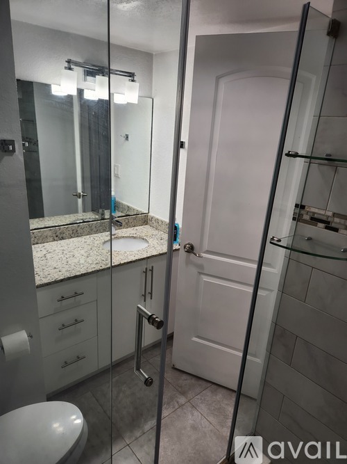 9143 Southwest 77th Avenue 3 Beds Condo for Rent - Photo gallery 4