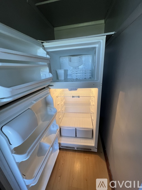 6089 1/2 West Harbor Road 1 Apartment for Rent - Photo gallery 3