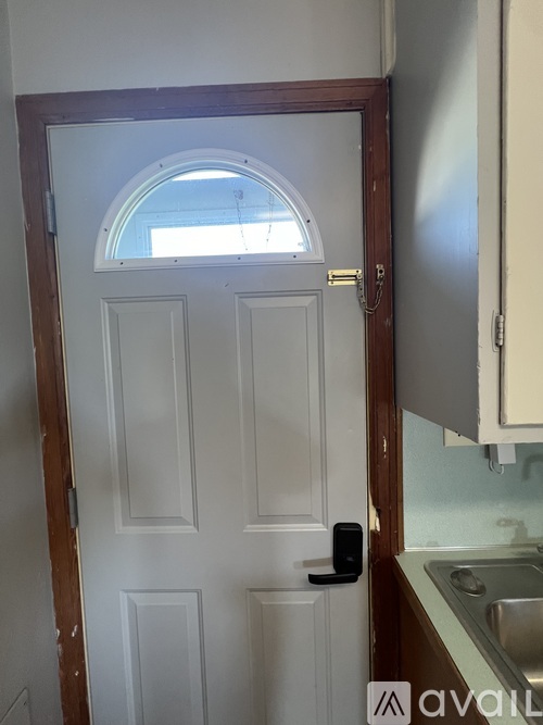 6089 1/2 West Harbor Road 1 Apartment for Rent - Photo gallery 4