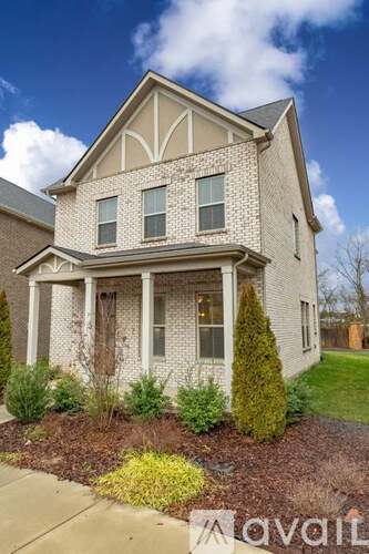 384 Cornelius Way 3 Beds Single Family Home for Rent - Photo gallery 3