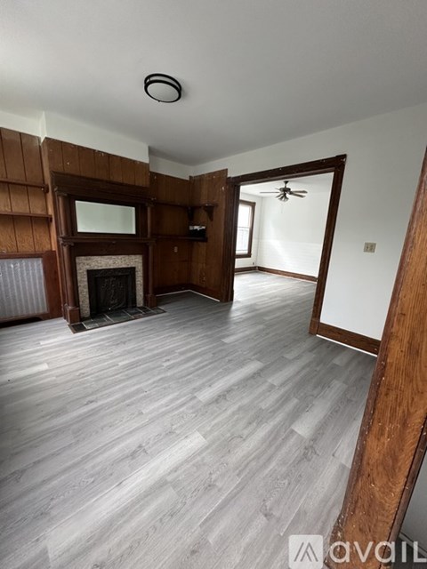 14 Franklin St 3 Beds Apartment for Rent