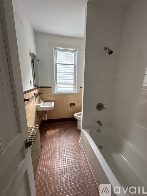 14 Franklin St 3 Beds Apartment for Rent - Photo gallery 2