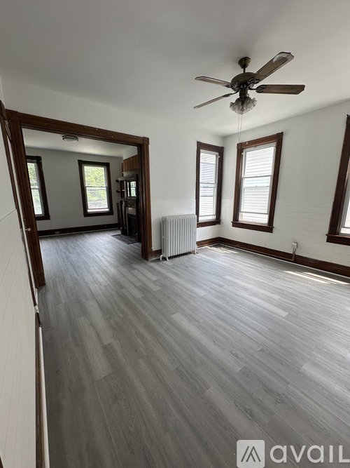 14 Franklin St 3 Beds Apartment for Rent - Photo gallery 5