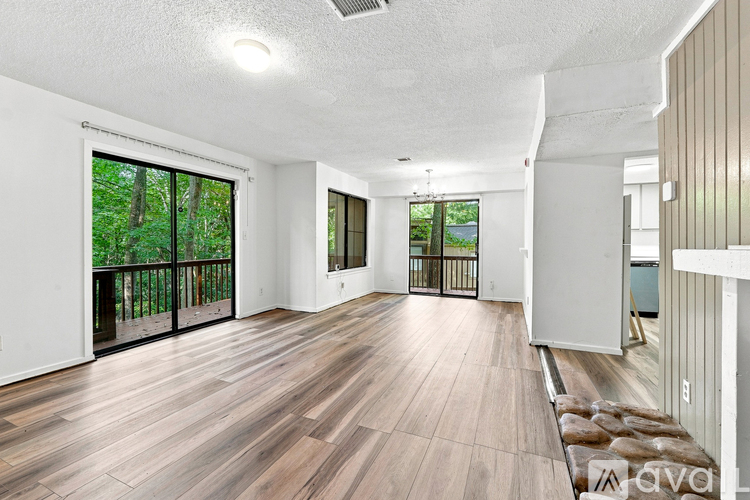 Fairington Dr 2 Beds Single Family Home for Rent - Photo gallery 2