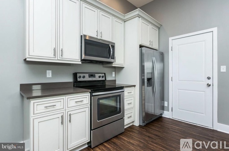 320 South Highland Avenue 2 Beds Apartment for Rent - Photo gallery 5