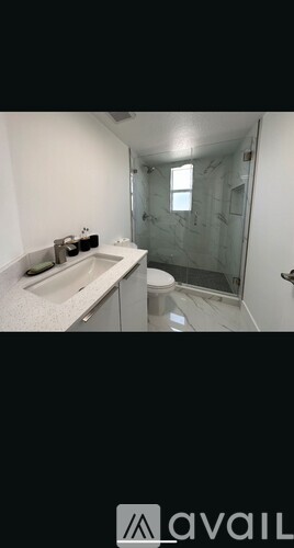 1638 Southwest 3rd Street 2 Beds Apartment for Rent - Photo gallery 5