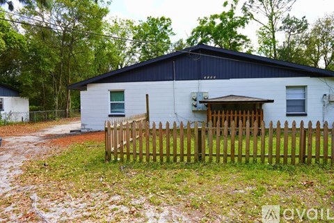 7190 Conant Ave 2 Beds Apartment for Rent