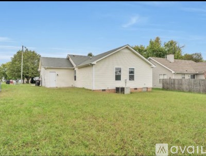 250 Grassmire Drive 3 Beds Single Family Home for Rent - Photo gallery 5