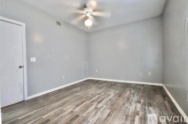 5578 Metrowest Boulevard 3 Beds Condo for Rent - Photo gallery 3