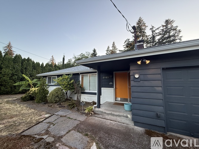 9595 Southeast Linwood Avenue 3 Beds Single Family Home for Rent - Photo gallery 1