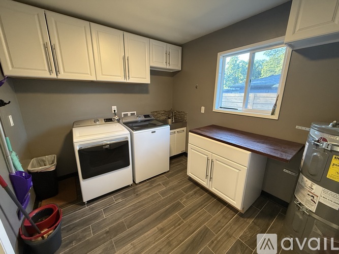 9595 Southeast Linwood Avenue 3 Beds Single Family Home for Rent - Photo gallery 5