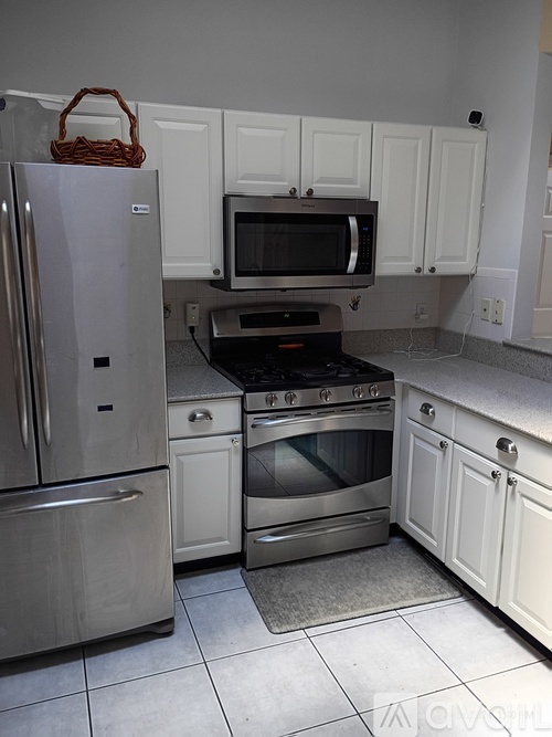 2960 Estill Street 3 Beds Single Family Home for Rent - Photo gallery 4
