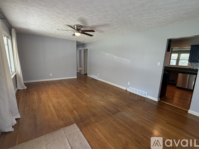 1809 Yorktown Rd 3 Beds Single Family Home for Rent - Photo gallery 5