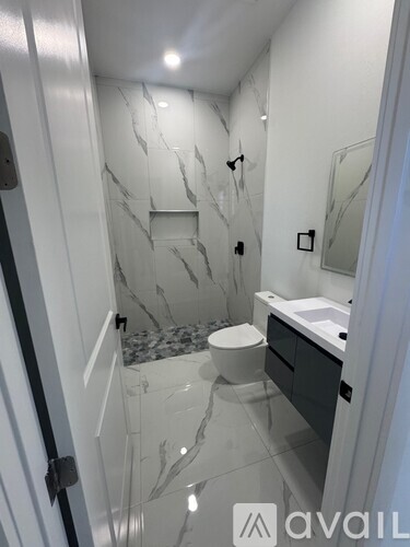 Cherry St E 3 Beds Single Family Home for Rent - Photo gallery 4