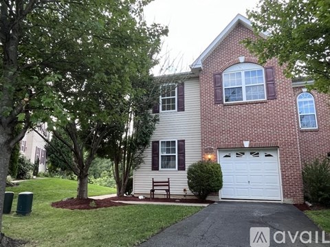 7021 Hunt Dr 3 Beds Apartment for Rent